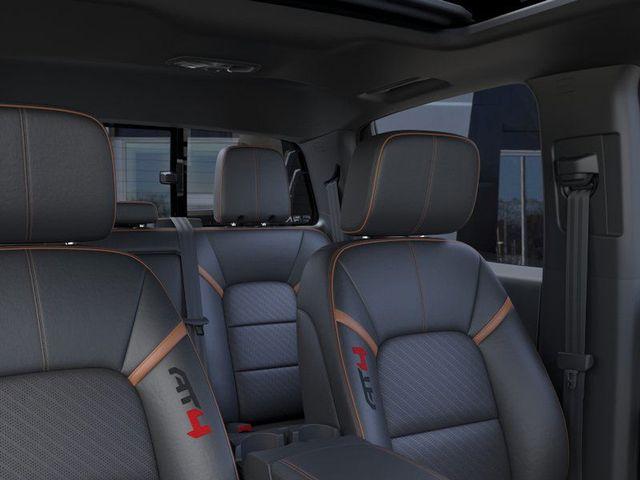 2025 GMC Canyon Vehicle Photo in DANBURY, CT 06810-5034