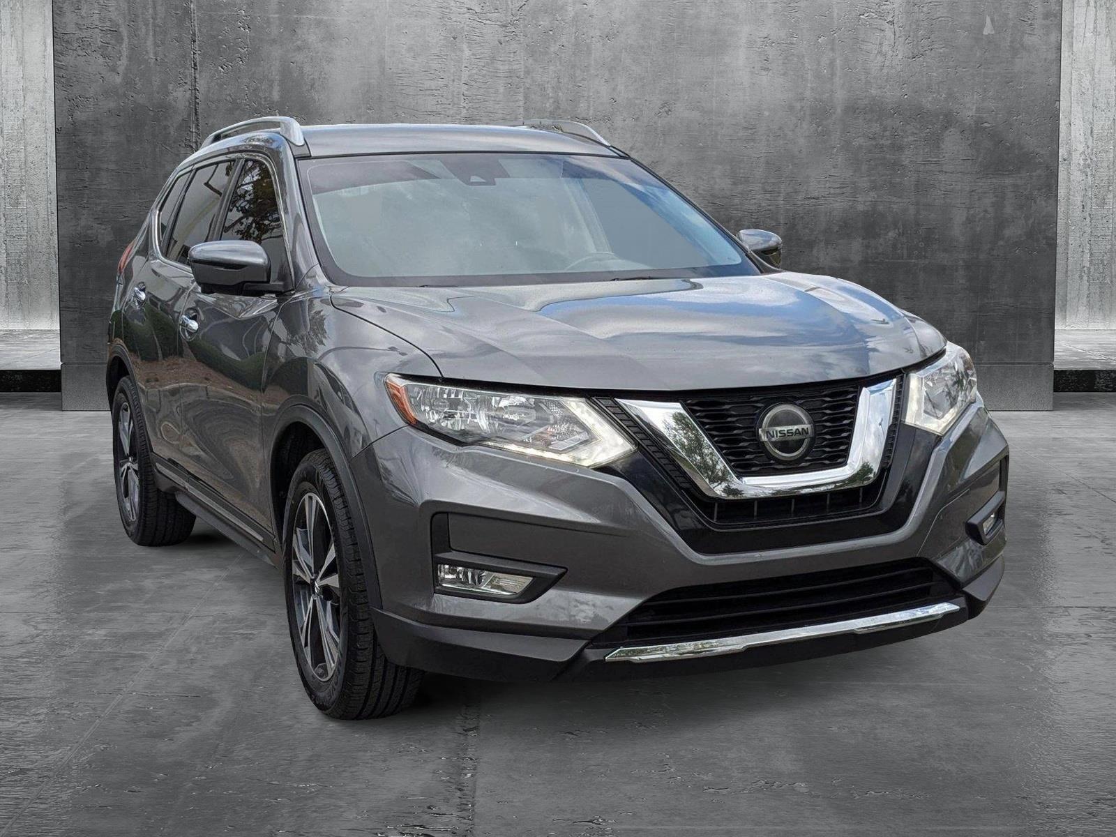 2018 Nissan Rogue Vehicle Photo in Miami, FL 33015