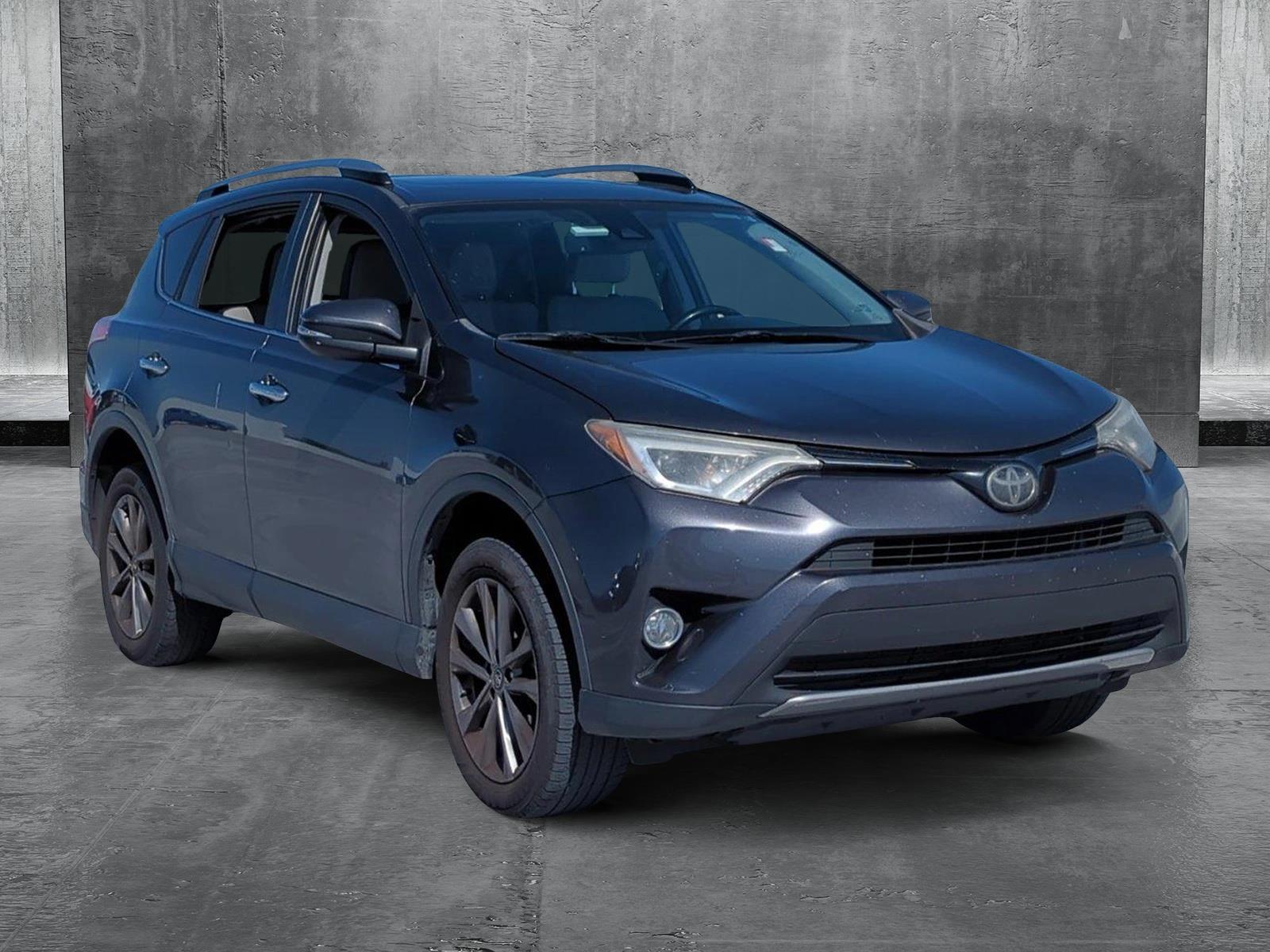 2018 Toyota RAV4 Vehicle Photo in Ft. Myers, FL 33907