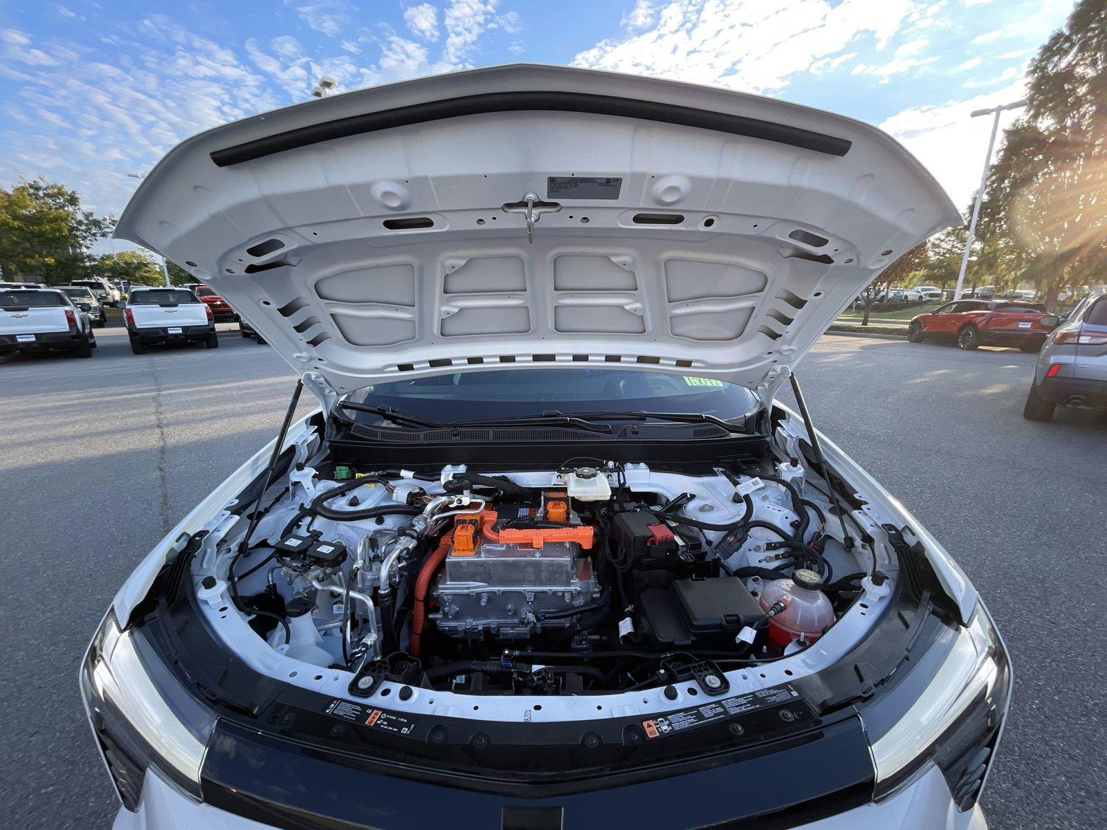 2025 Chevrolet Blazer EV Vehicle Photo in BENTONVILLE, AR 72712-4322