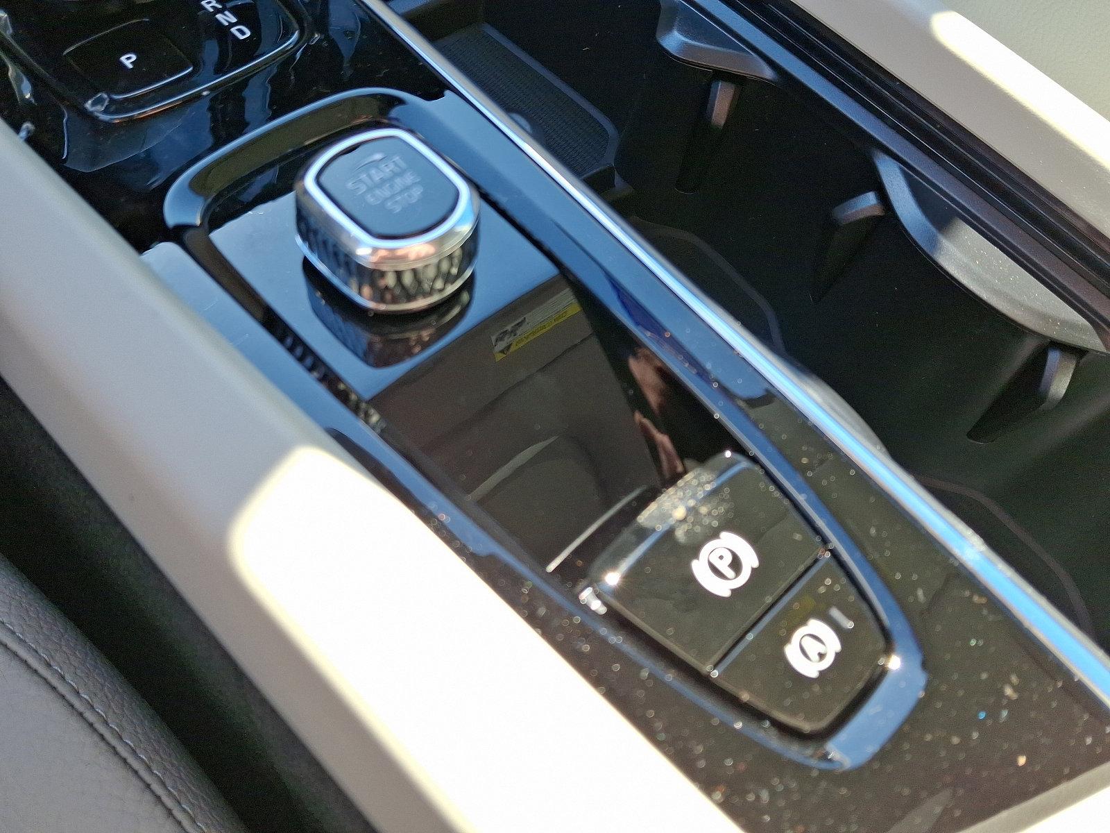 2025 Volvo XC60 Vehicle Photo in Trevose, PA 19053