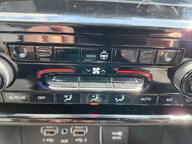 2023 Jeep Grand Cherokee L Vehicle Photo in GREEN BAY, WI 54304-5303