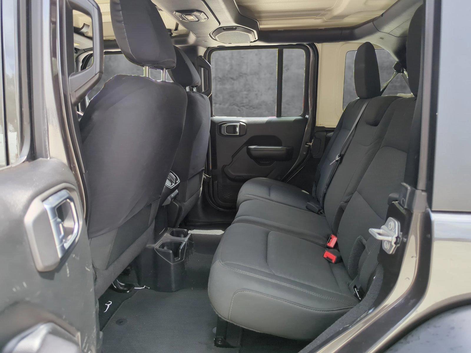 2018 Jeep Wrangler Unlimited Vehicle Photo in Pembroke Pines, FL 33027