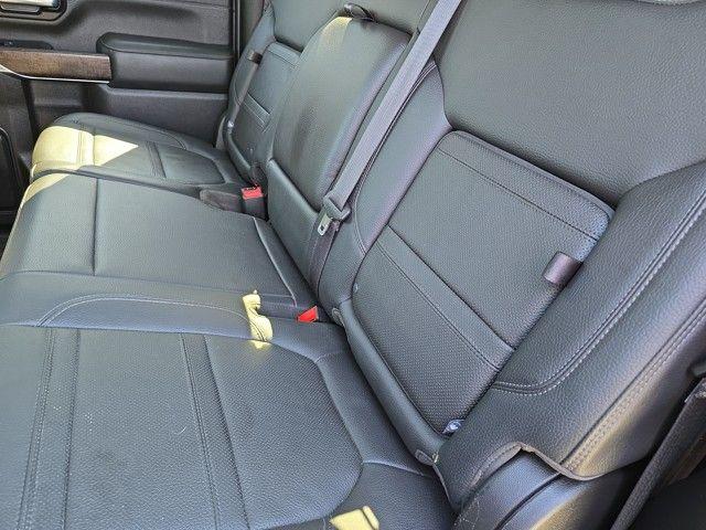 2020 GMC Sierra 2500 HD Vehicle Photo in Pleasant Hills, PA 15236