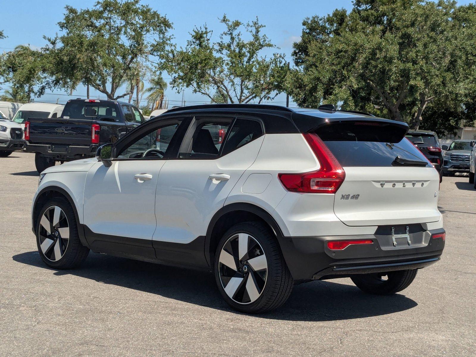 2023 Volvo XC40 Recharge Pure Electric Vehicle Photo in St. Petersburg, FL 33713