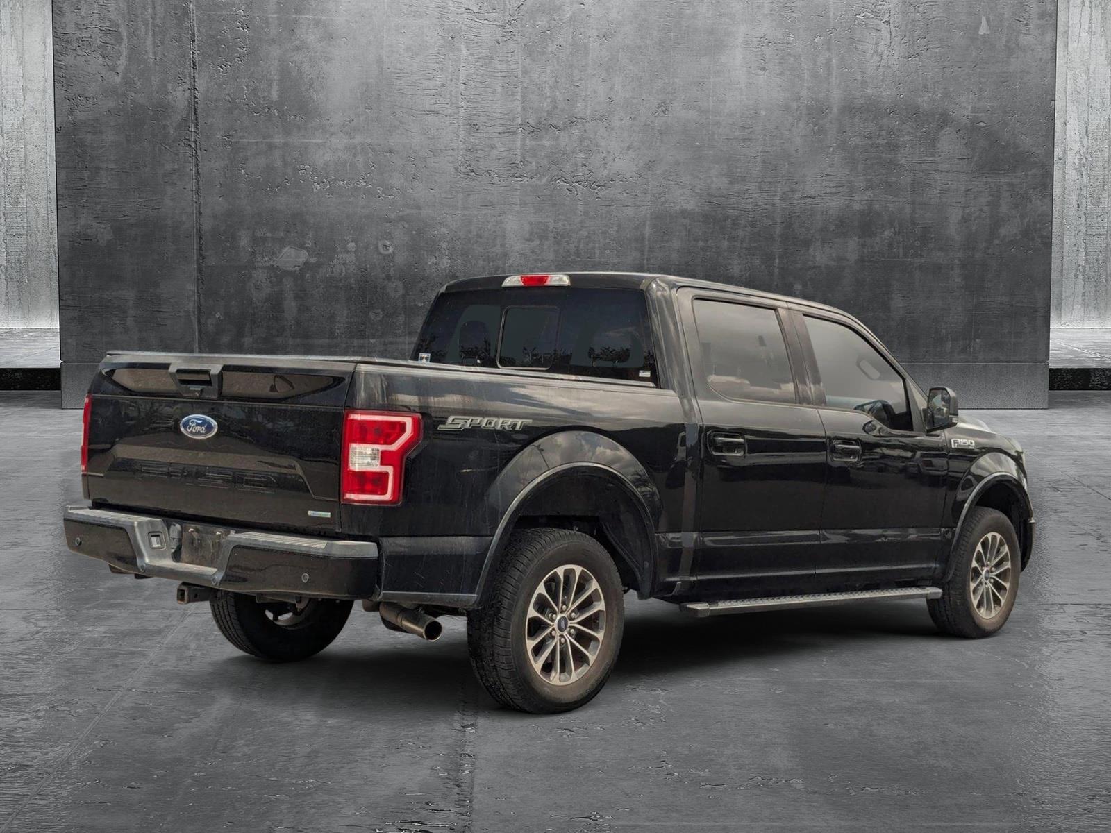 2018 Ford F-150 Vehicle Photo in St. Petersburg, FL 33713