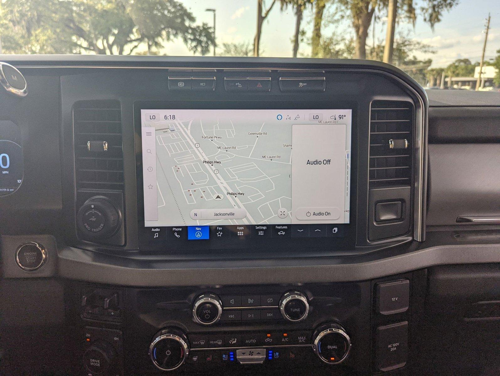 2024 Ford Super Duty F-350 SRW Vehicle Photo in Jacksonville, FL 32256