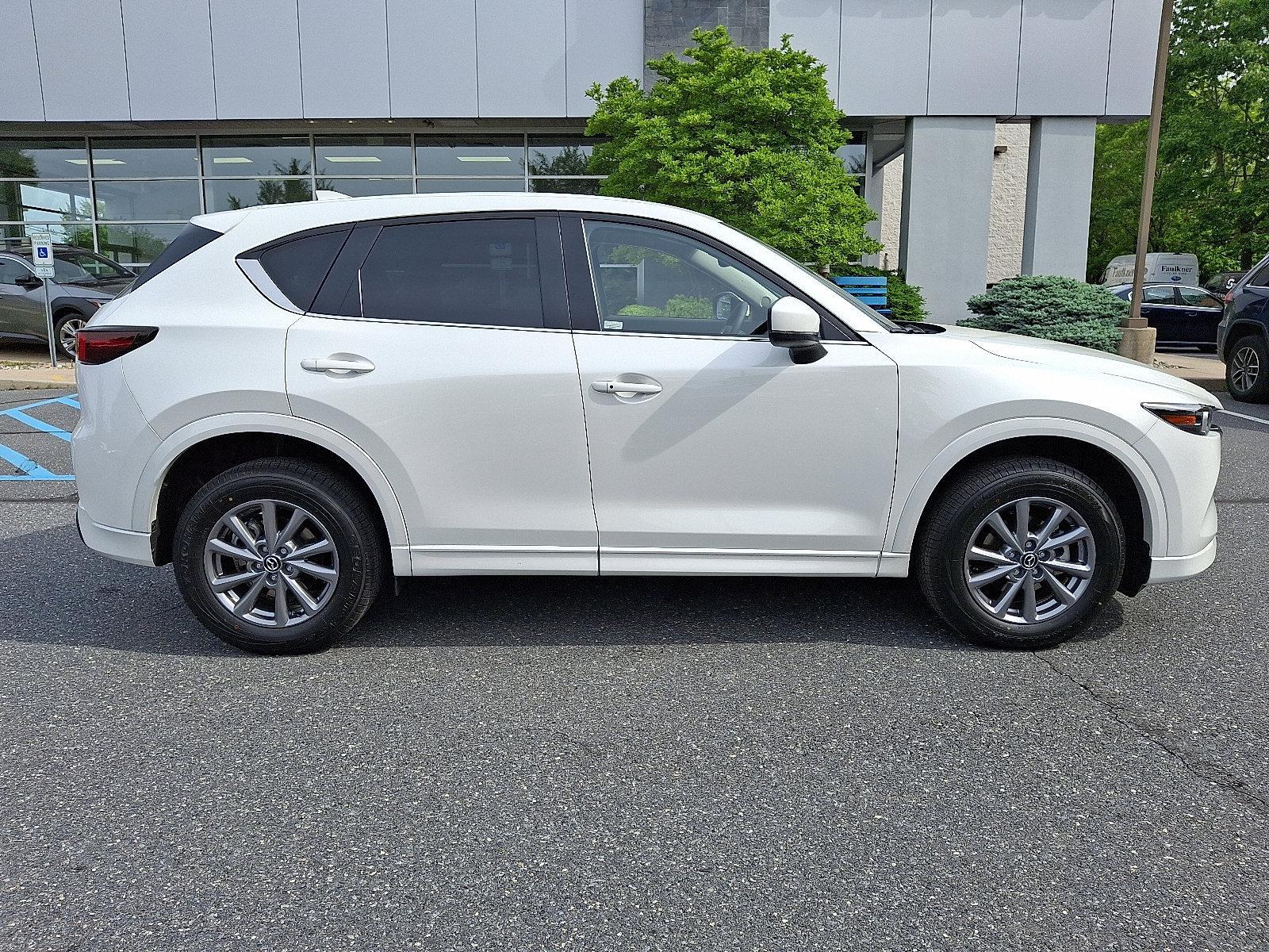 2025 Mazda CX-5 Vehicle Photo in BETHLEHEM, PA 18017