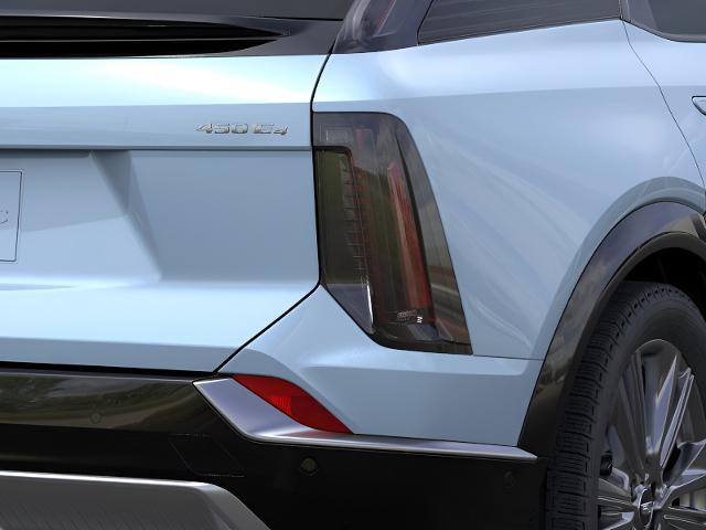 2025 Cadillac OPTIQ Vehicle Photo in GREEN BAY, WI 54303-3330