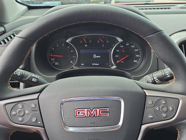2023 GMC Terrain Vehicle Photo in Pleasant Hills, PA 15236