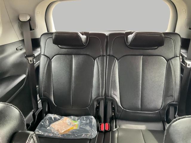 2022 Jeep Grand Cherokee L Vehicle Photo in Kaukauna, WI 54130
