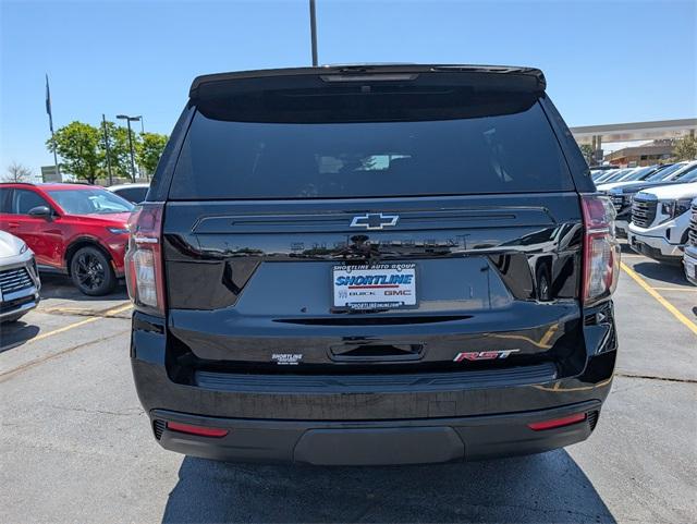 2023 Chevrolet Suburban Vehicle Photo in AURORA, CO 80012-4011