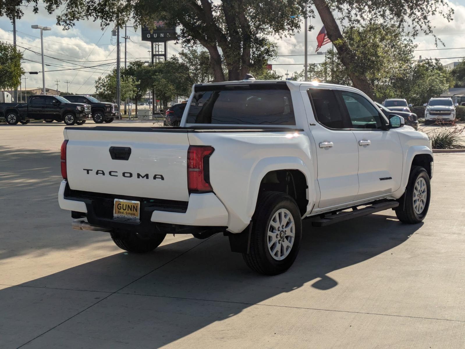 2024 Toyota Tacoma 2WD Vehicle Photo in SELMA, TX 78154-1460