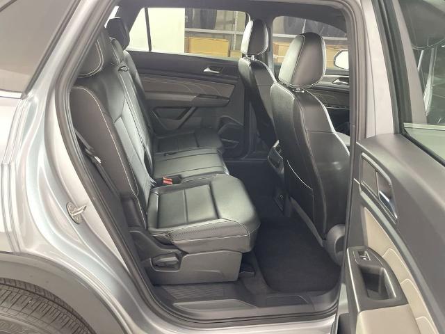 2023 Volkswagen Atlas Cross Sport Vehicle Photo in GILBERT, AZ 85297-0402