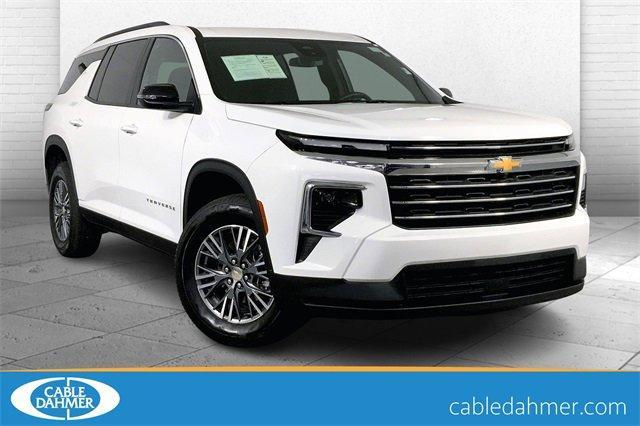 2025 Chevrolet Traverse Vehicle Photo in INDEPENDENCE, MO 64055-1314