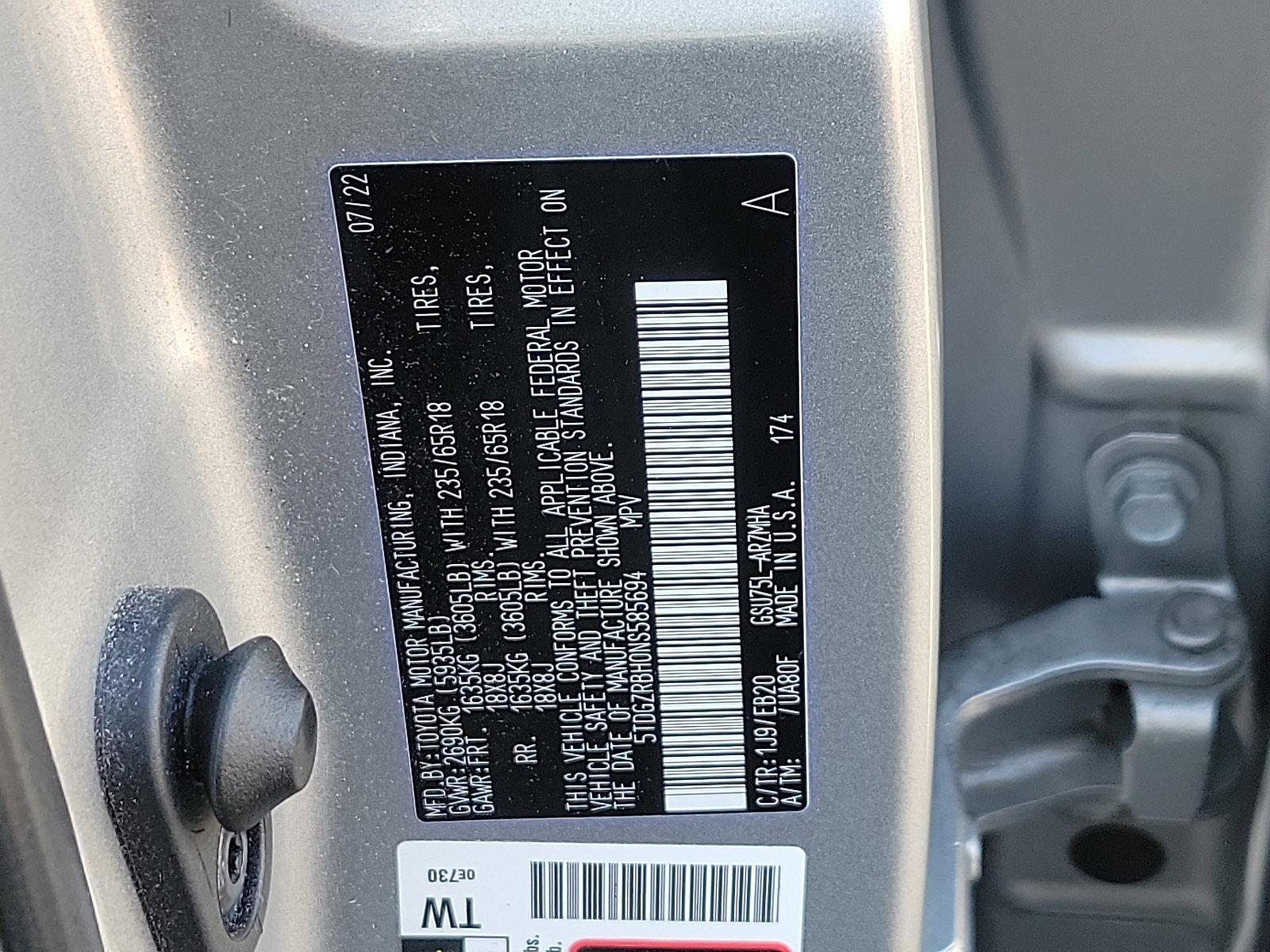 2022 Toyota Highlander Vehicle Photo in Trevose, PA 19053
