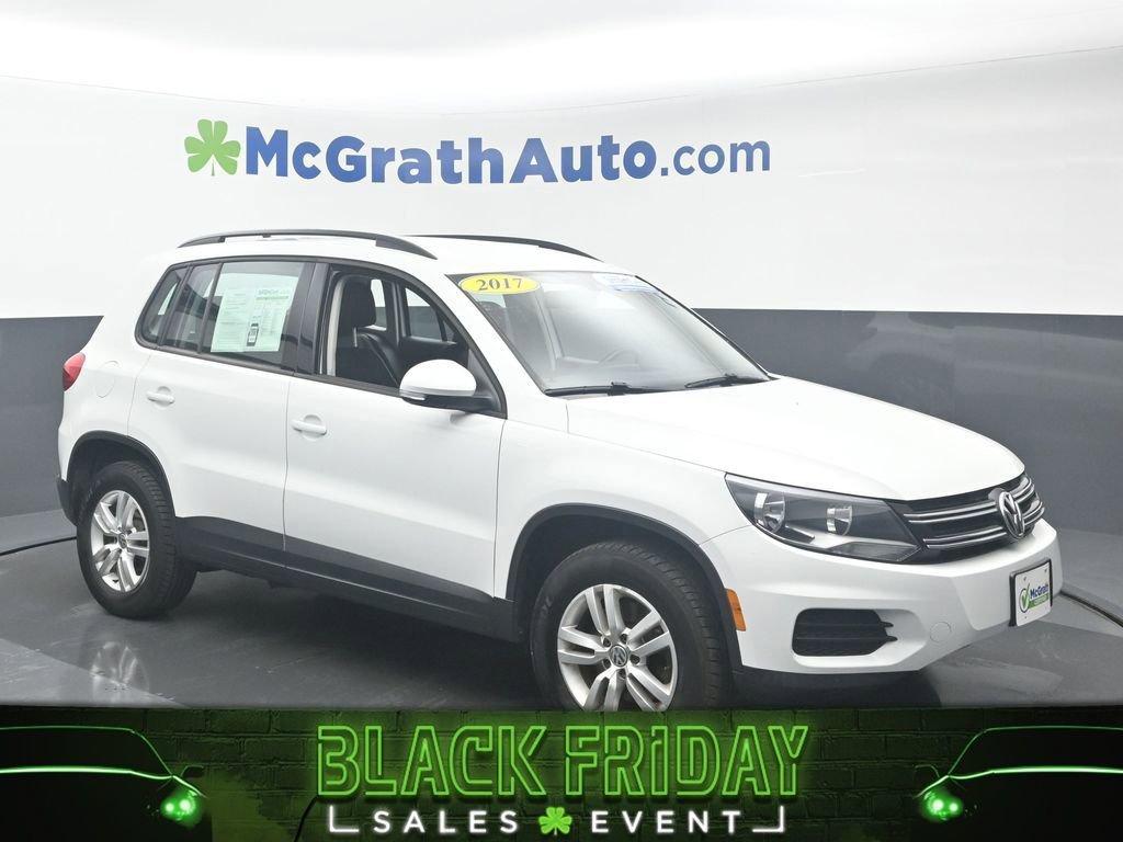 2017 Volkswagen Tiguan Vehicle Photo in Marion, IA 52302