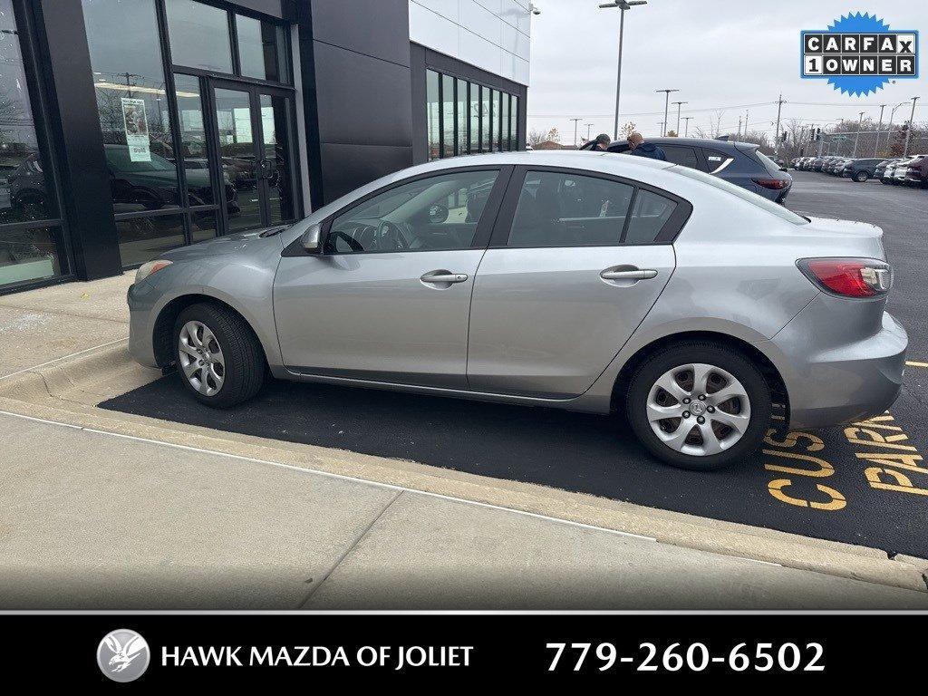 2013 Mazda Mazda3 Vehicle Photo in Saint Charles, IL 60174