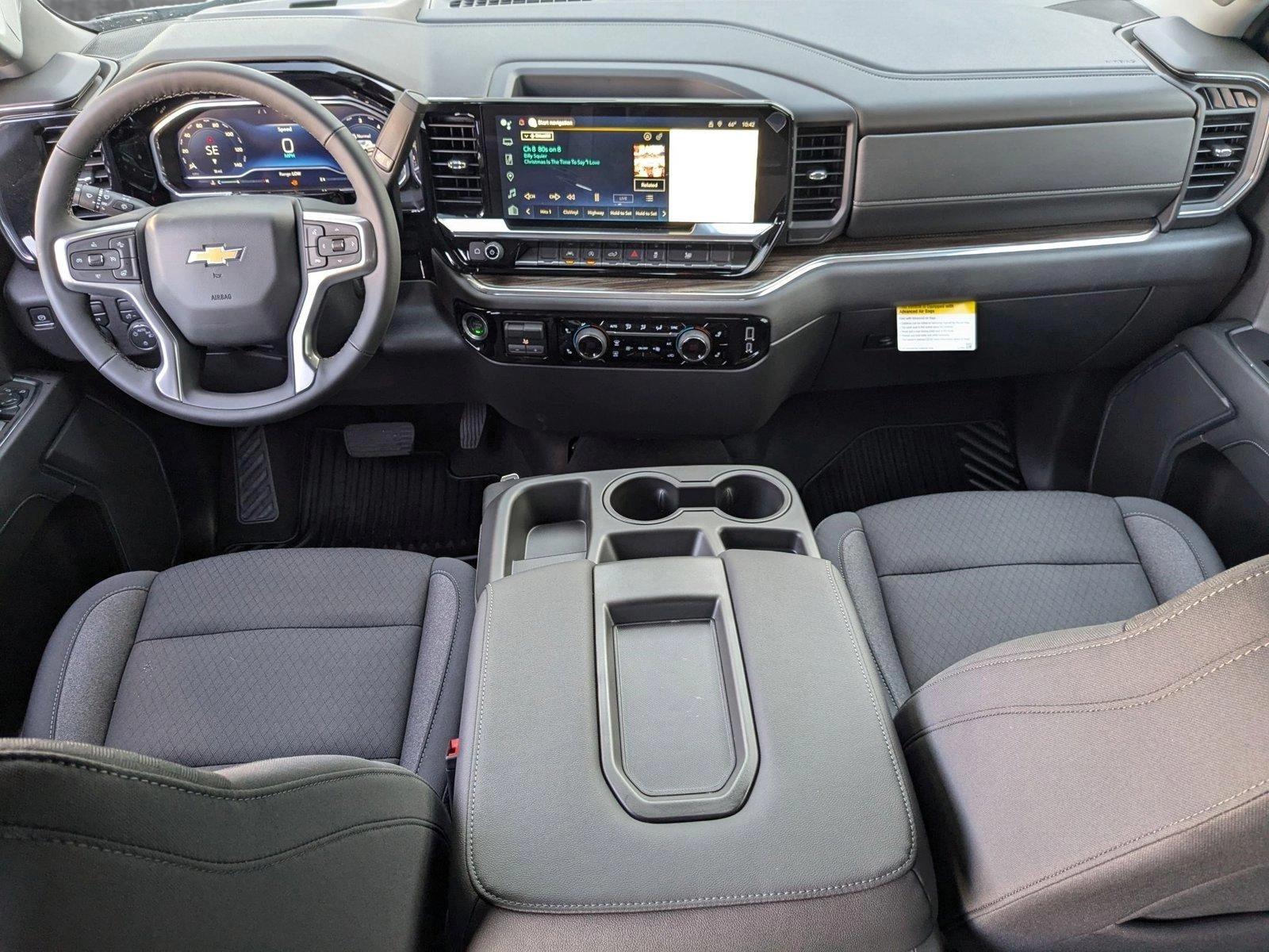 2025 Chevrolet Silverado 1500 Vehicle Photo in VALENCIA, CA 91355-1705