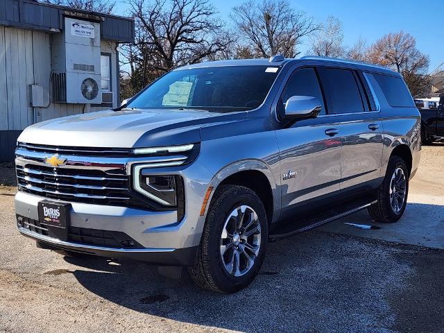 2025 Chevrolet Suburban Vehicle Photo in PARIS, TX 75460-2116