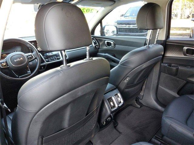 2023 Kia Sorento Hybrid Vehicle Photo in SUNRISE, FL 33323-3202