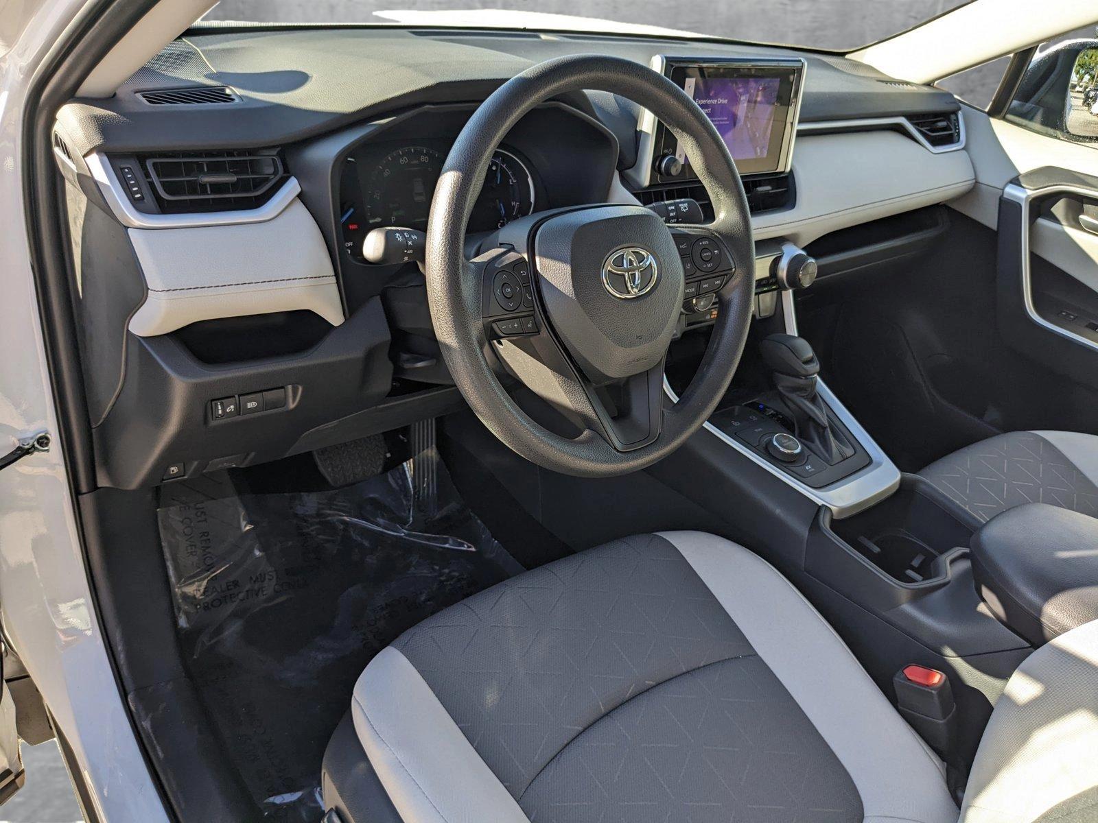 2024 Toyota RAV4 Vehicle Photo in Davie, FL 33331