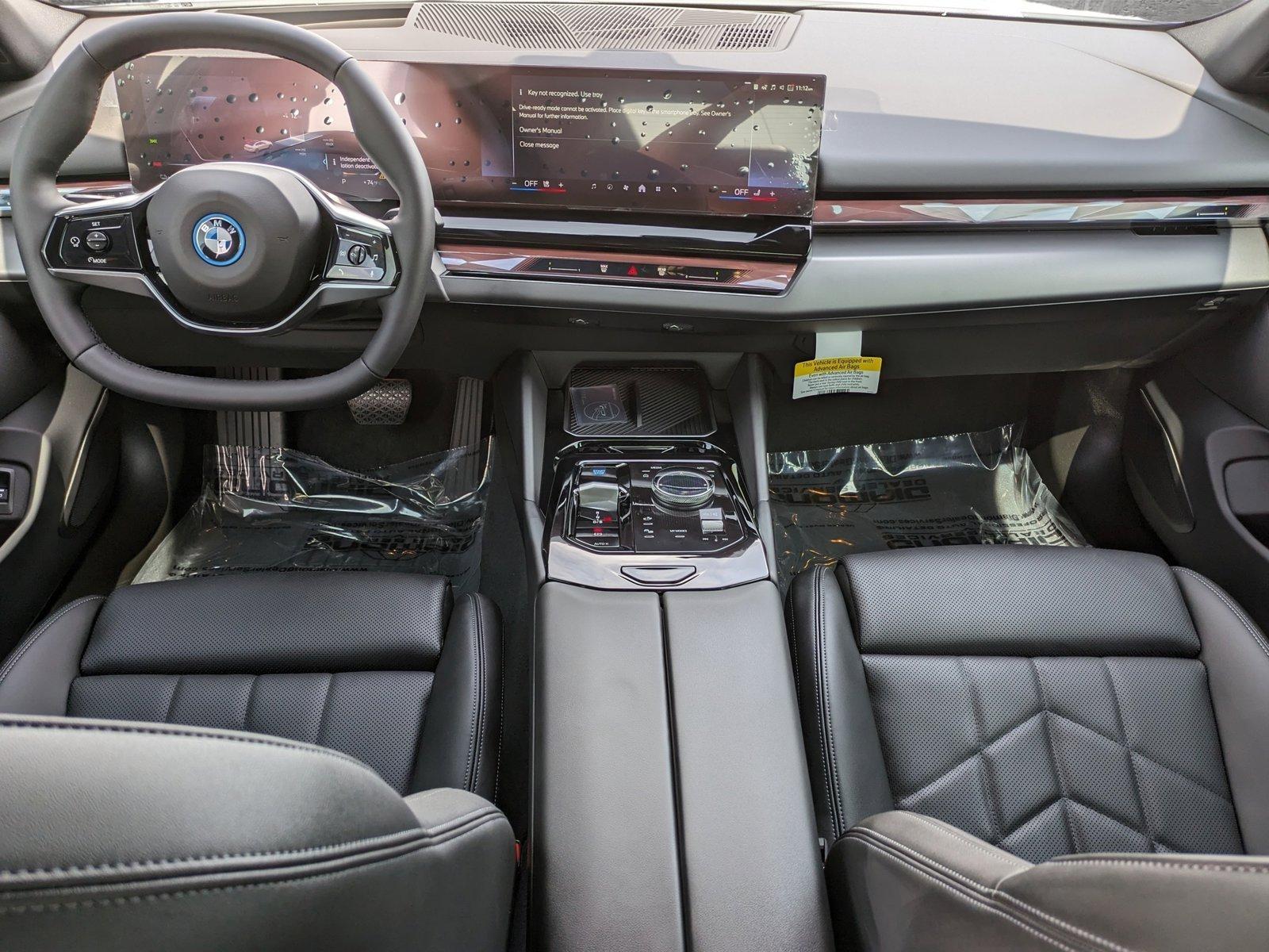 2025 BMW i5 Vehicle Photo in Rockville, MD 20852