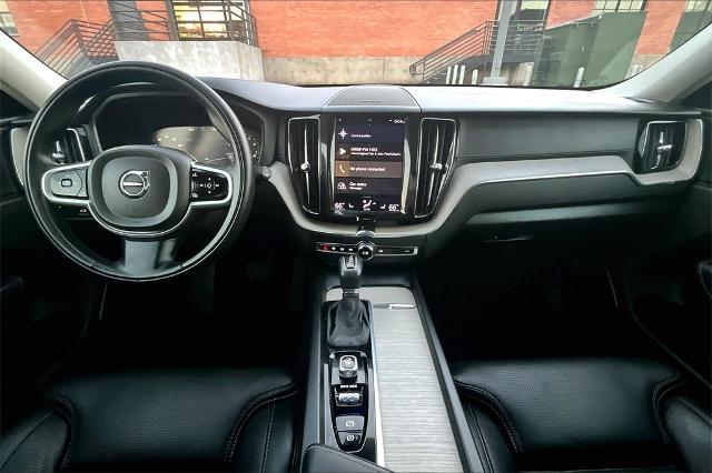 2021 Volvo XC60 Vehicle Photo in Houston, TX 77007