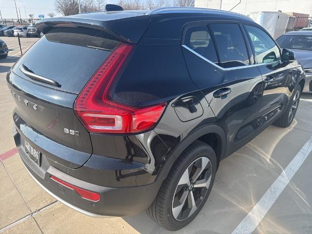 2025 Volvo XC40 Vehicle Photo in Grapevine, TX 76051
