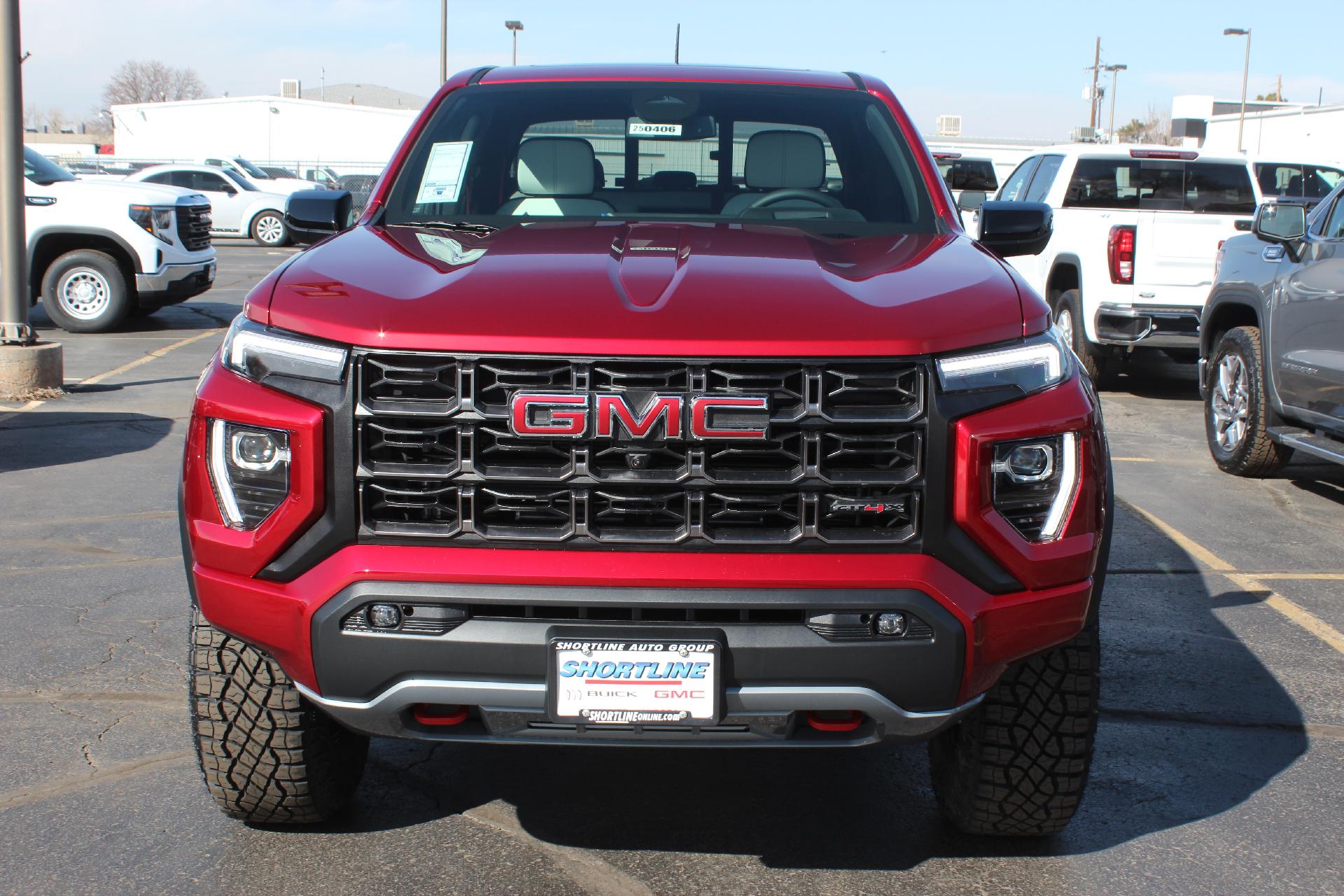 2025 GMC Canyon Vehicle Photo in AURORA, CO 80012-4011