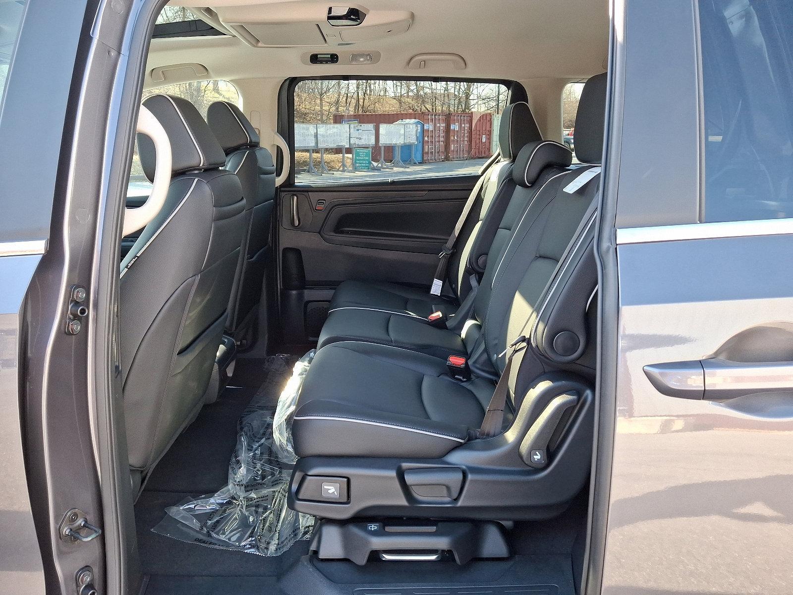 2025 Honda Odyssey Vehicle Photo in Harrisburg, PA 17111