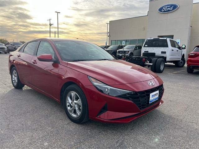 2022 Hyundai ELANTRA Vehicle Photo in EASTLAND, TX 76448-3020