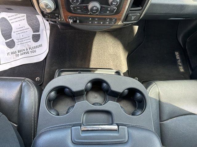 2015 Ram 1500 Vehicle Photo in MEDINA, OH 44256-9631