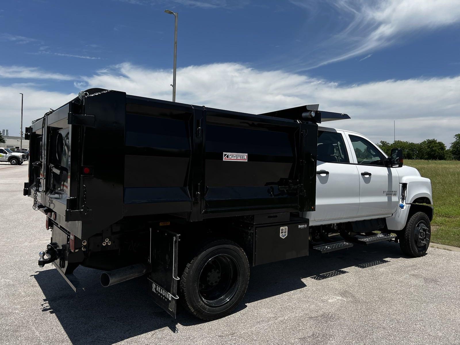 2024 Chevrolet Silverado 5500 HD Vehicle Photo in GEORGETOWN, TX 78626-7508