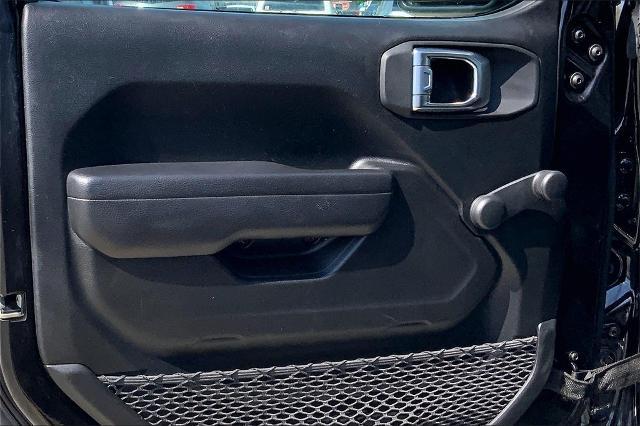 2023 Jeep Wrangler Vehicle Photo in Kansas City, MO 64114