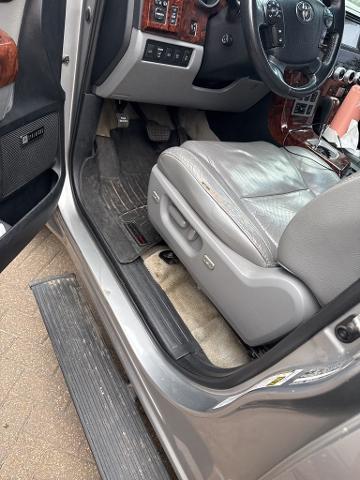 2008 Toyota Sequoia Vehicle Photo in San Antonio, TX 78230