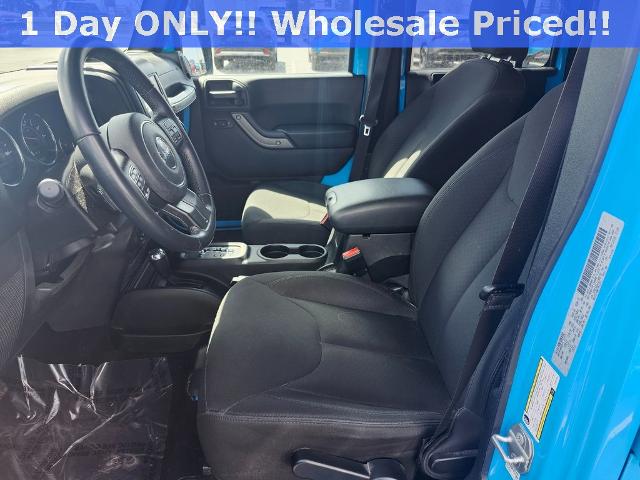 2018 Jeep Wrangler JK Unlimited Vehicle Photo in GREEN BAY, WI 54304-5303