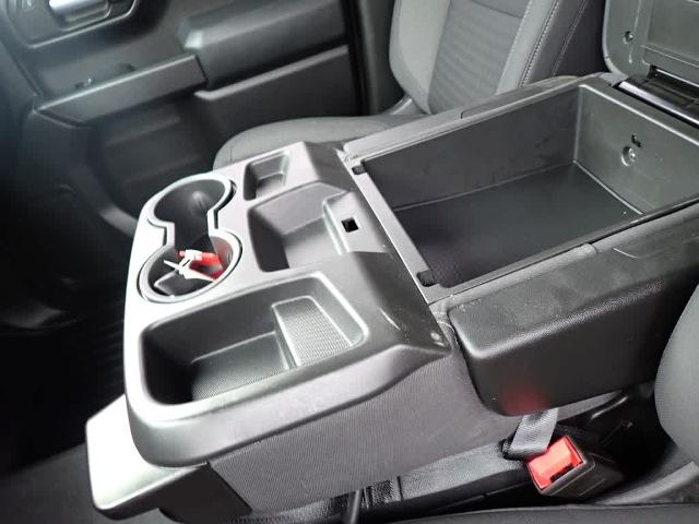 2022 Chevrolet Silverado 1500 Vehicle Photo in ZELIENOPLE, PA 16063-2910