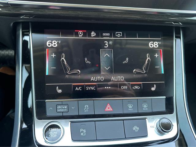 2025 Audi Q7 Vehicle Photo in HOUSTON, TX 77090