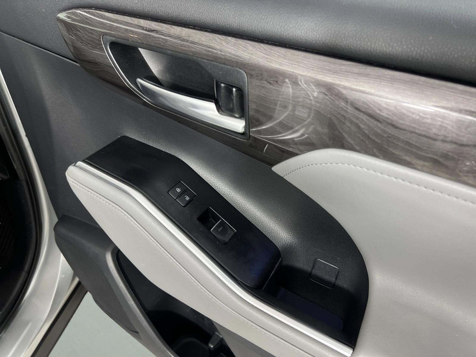 2021 Toyota Highlander Vehicle Photo in Georgetown, TX 78626
