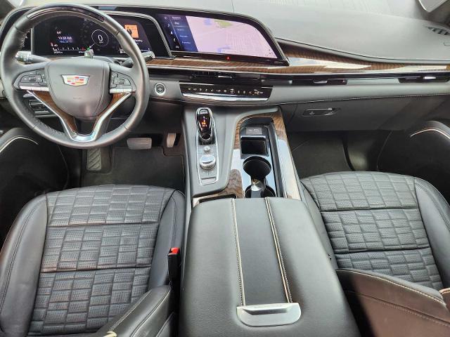 2024 Cadillac Escalade Vehicle Photo in DENTON, TX 76210-9321