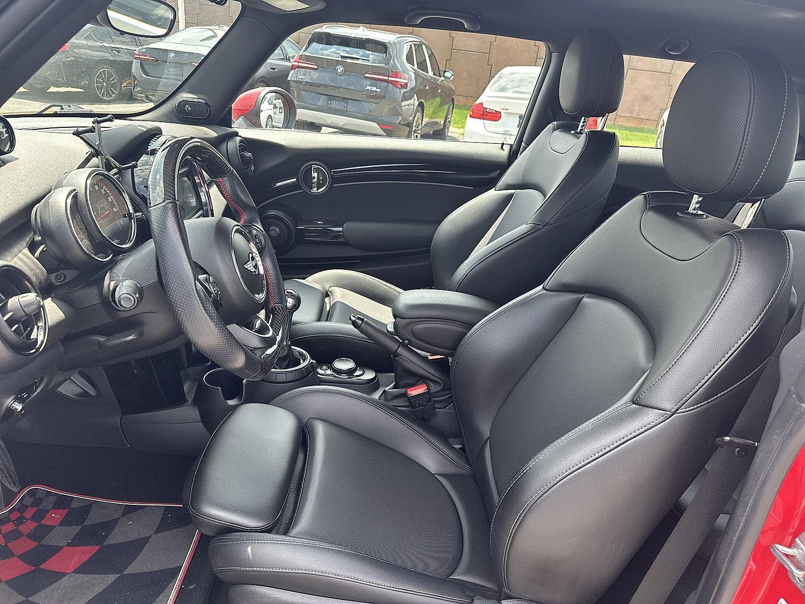 2016 MINI John Cooper Works Hardtop Vehicle Photo in Lancaster, PA 17601