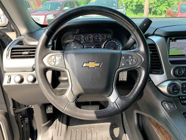 2019 Chevrolet Tahoe Vehicle Photo in MOON TOWNSHIP, PA 15108-2571