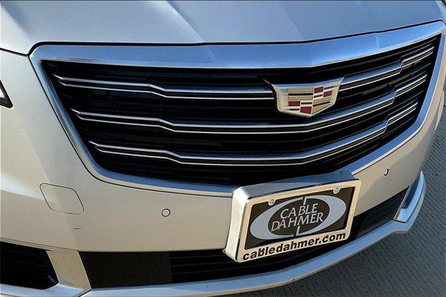 2019 Cadillac XTS Vehicle Photo in TOPEKA, KS 66609-0000
