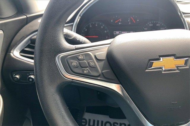2018 Chevrolet Malibu Vehicle Photo in INDEPENDENCE, MO 64055-1377
