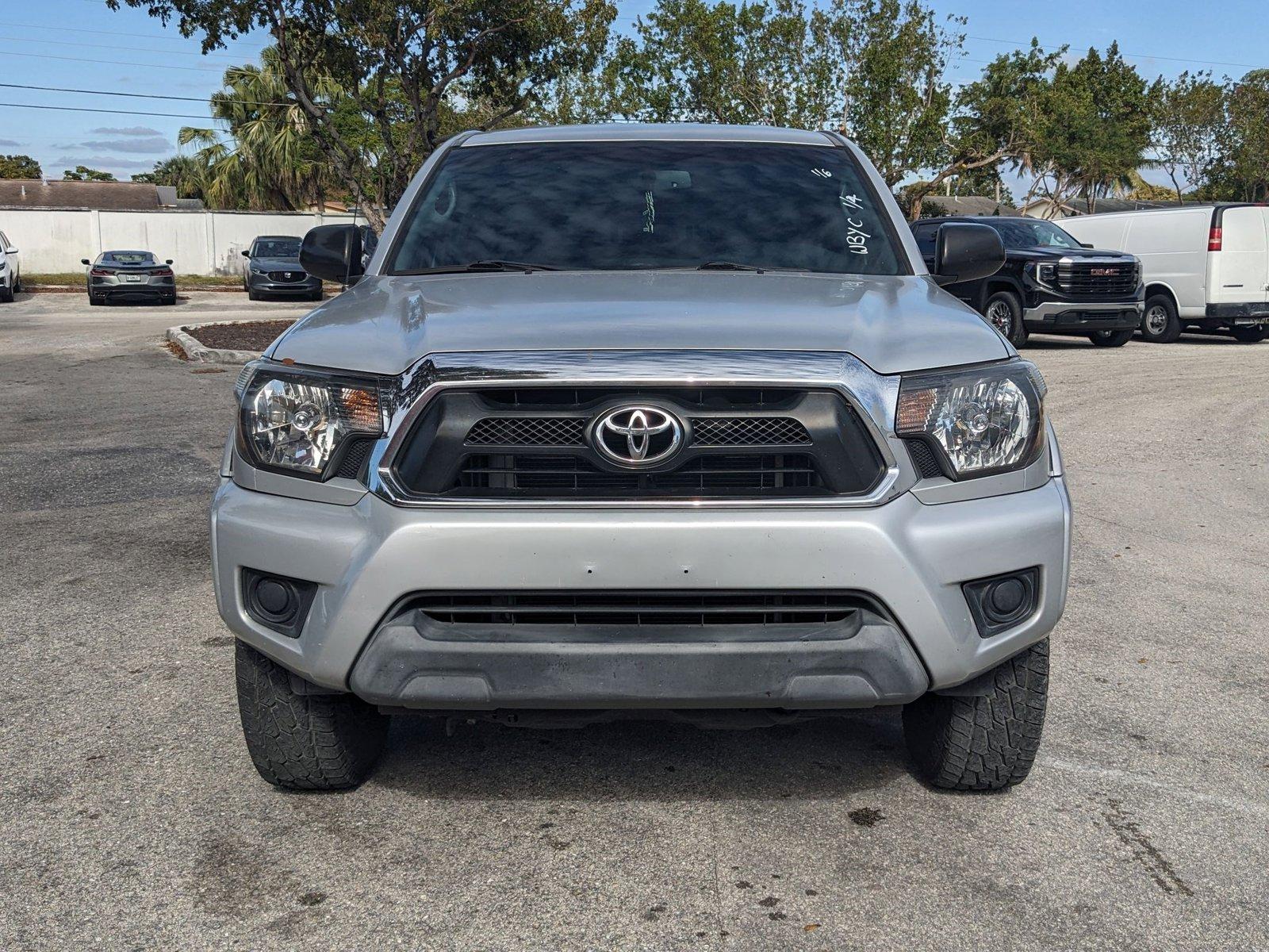 2013 Toyota Tacoma Vehicle Photo in GREENACRES, FL 33463-3207