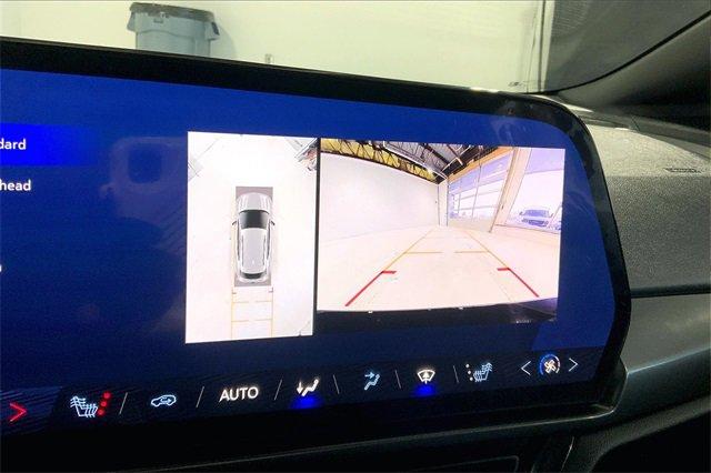 2024 Chevrolet Equinox EV Vehicle Photo in TOPEKA, KS 66609-0000