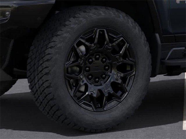2025 GMC HUMMER EV Pickup Vehicle Photo in COLLIERVILLE, TN 38017-9006