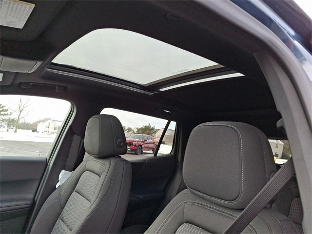 2025 Chevrolet Equinox Vehicle Photo in MILFORD, DE 19963-6122