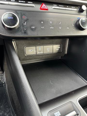 2024 Hyundai SONATA Vehicle Photo in Peoria, IL 61615